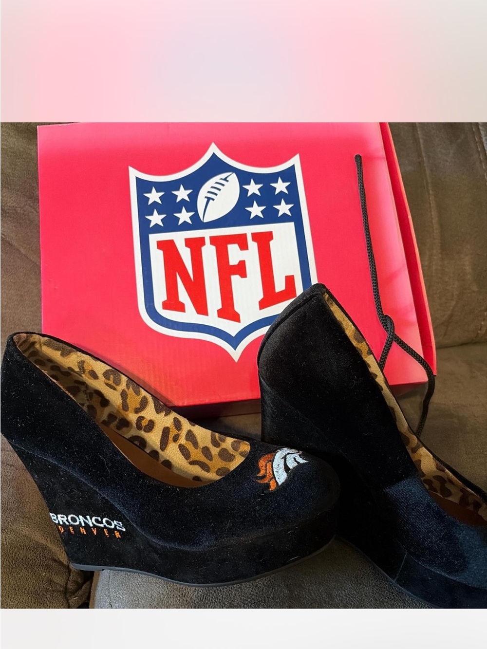 Black Women's Heels with Denver Broncos Logo - Picture 2 of 3